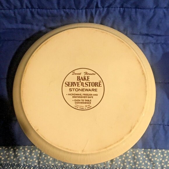 Lot of 2 BAKE SERVE N’ STORE Vintage Sweet Flowers Casserole & Souffle Dishes - Picture 5 of 13